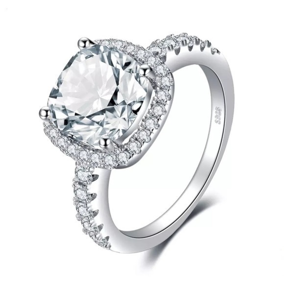 925 Sterling Silver 3ct Princess Cut Halo Cubic Zirconia Sumulated Diamond Ring - Picture 1 of 6